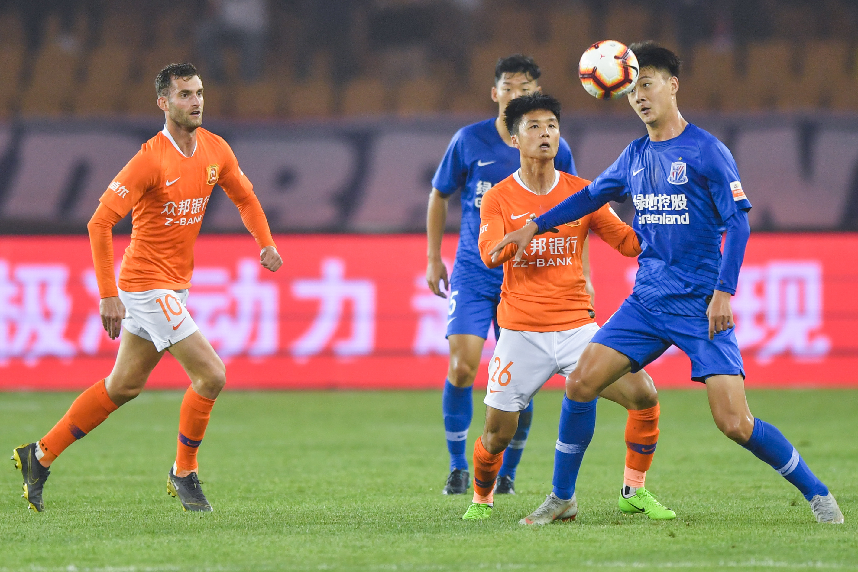 【前瞻】2025LPL春季赛 FPX vs RA，RA实力不俗FPX不可小视